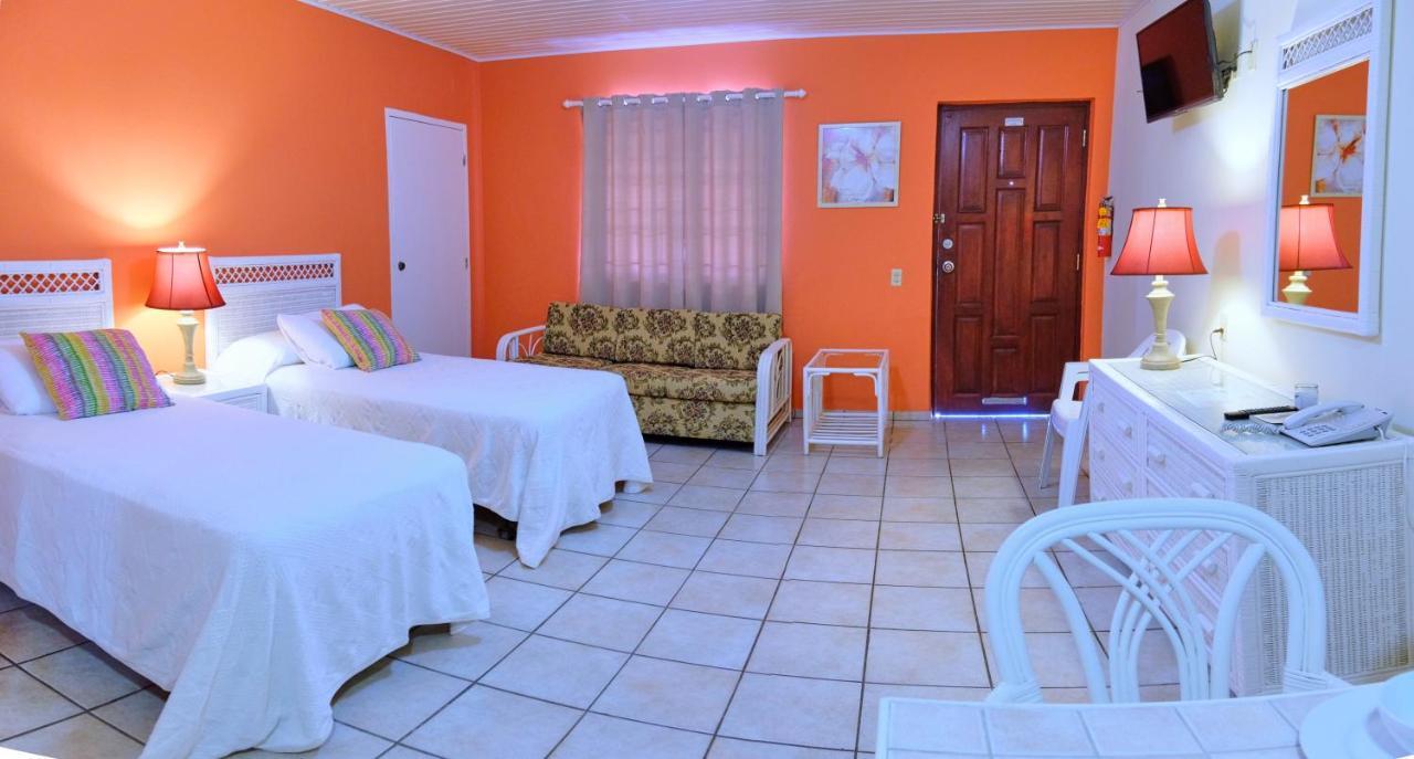 Aruba Quality Apartments & Suites Палм Бич Экстерьер фото