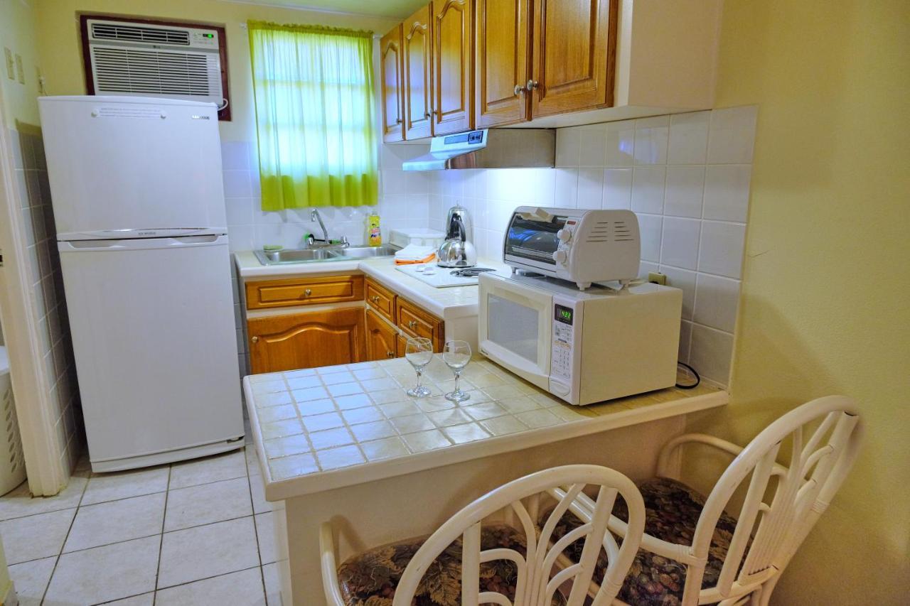 Aruba Quality Apartments & Suites Палм Бич Экстерьер фото