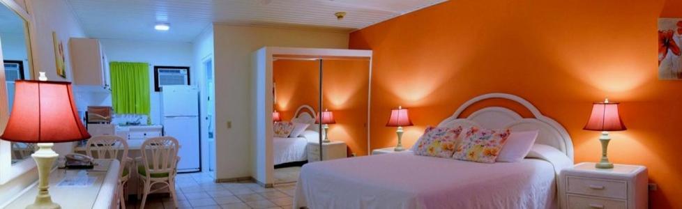 Aruba Quality Apartments & Suites Палм Бич Экстерьер фото